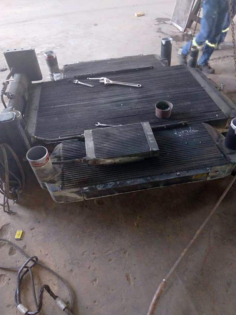 Radiator core and cooling unit